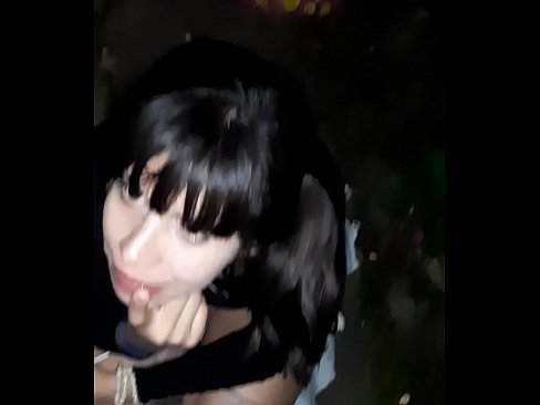 ❤️ Auf der Straße geschwollenen Penis im Austausch für Süßigkeiten Fucking video bei de.xxxner.ru ❌️❤