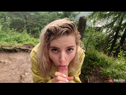 ❤️ Mädchen schluckt Sperma nach einem öffentlichen Blowjob - Eva Elfi Fucking video bei de.xxxner.ru ❌️❤