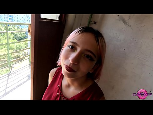 ❤️ Studentin saugt einen Fremden im Outback - Sperma auf seinem Gesicht Fucking video bei de.xxxner.ru ❌️❤